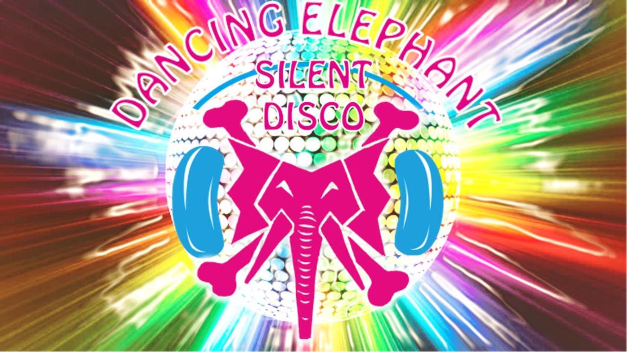 Dancing Elephant Beach Club Baan Tai Esterno foto